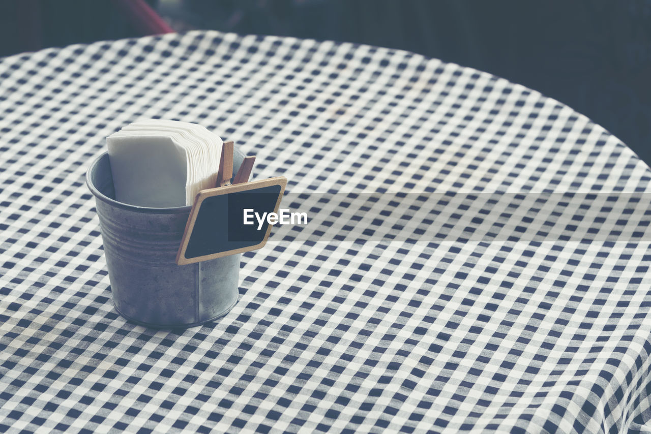 CLOSE-UP OF COFFEE ON TABLE