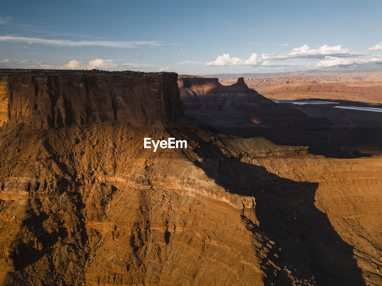 SCENIC VIEW OF DESERT