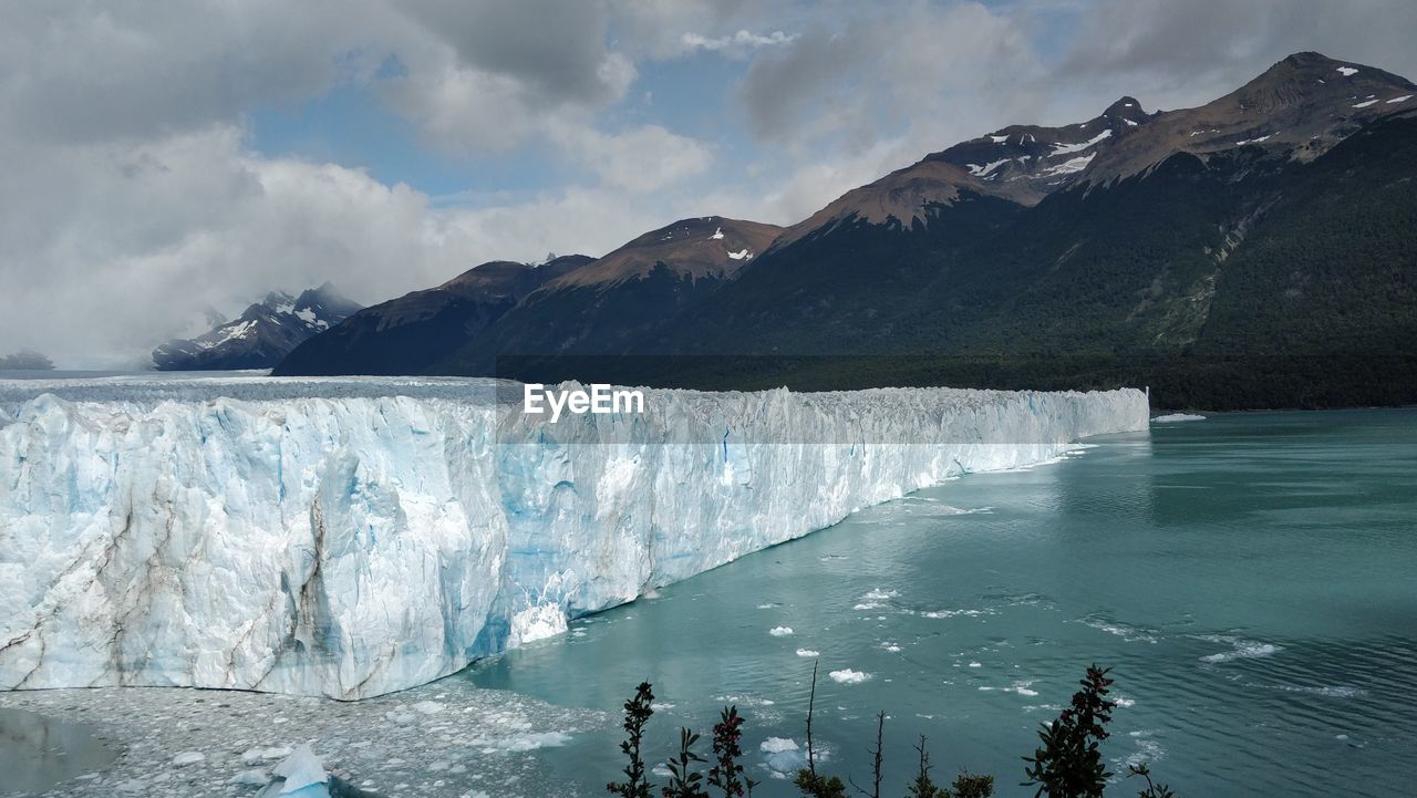 Perito moreno glacier