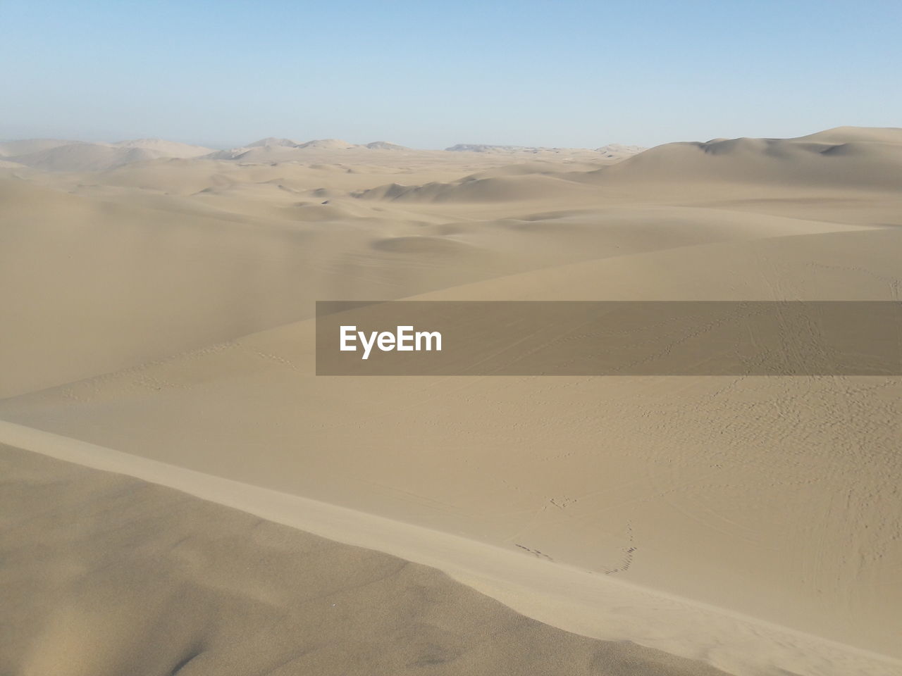 SAND DUNE IN DESERT