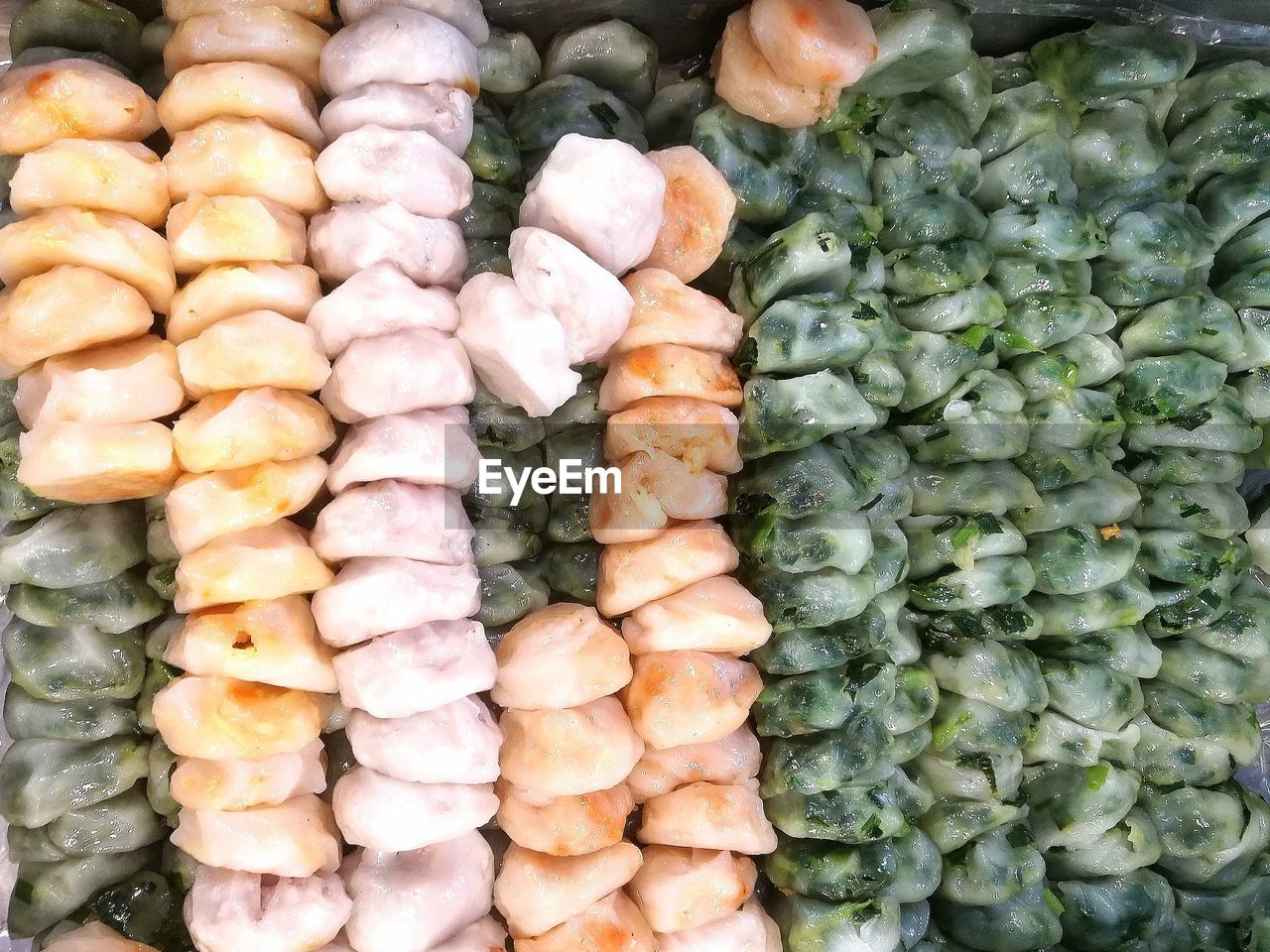 FULL FRAME SHOT OF CARROTS FOR SALE IN MARKET