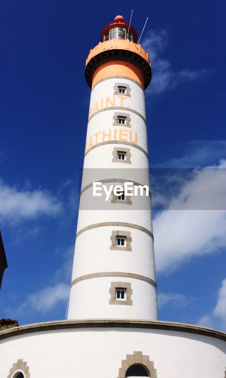 LOW ANGLE VIEW OF TOWER AGAINST CLEAR SKY