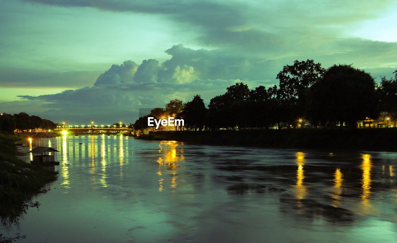 SCENIC VIEW OF LAKE AT NIGHT