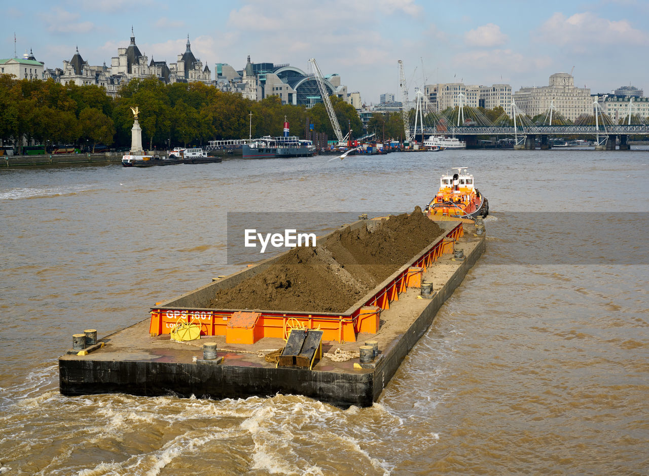 SCENIC VIEW OF RIVER AGAINST SKY