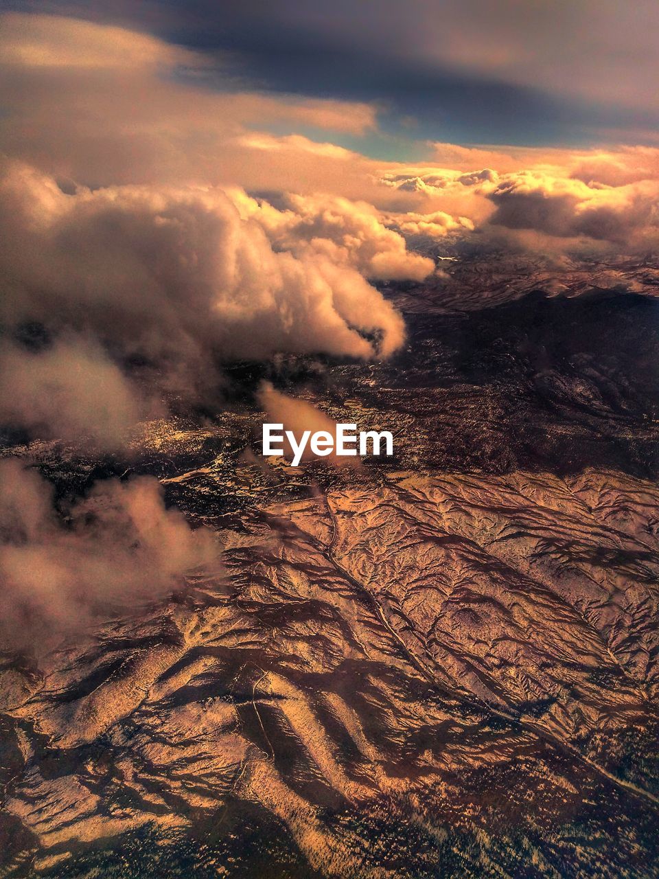 AERIAL VIEW OF DRAMATIC LANDSCAPE