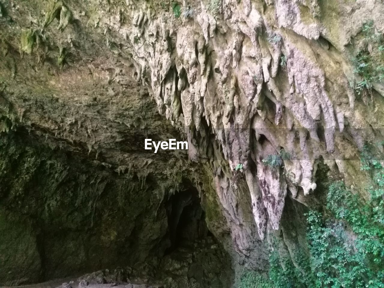 ROCK FORMATION IN CAVE