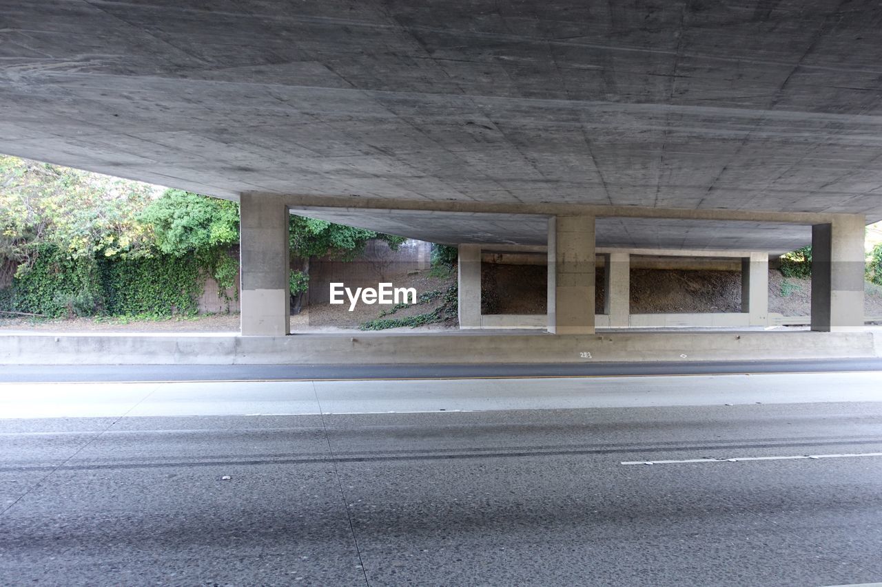 Concrete elevated road