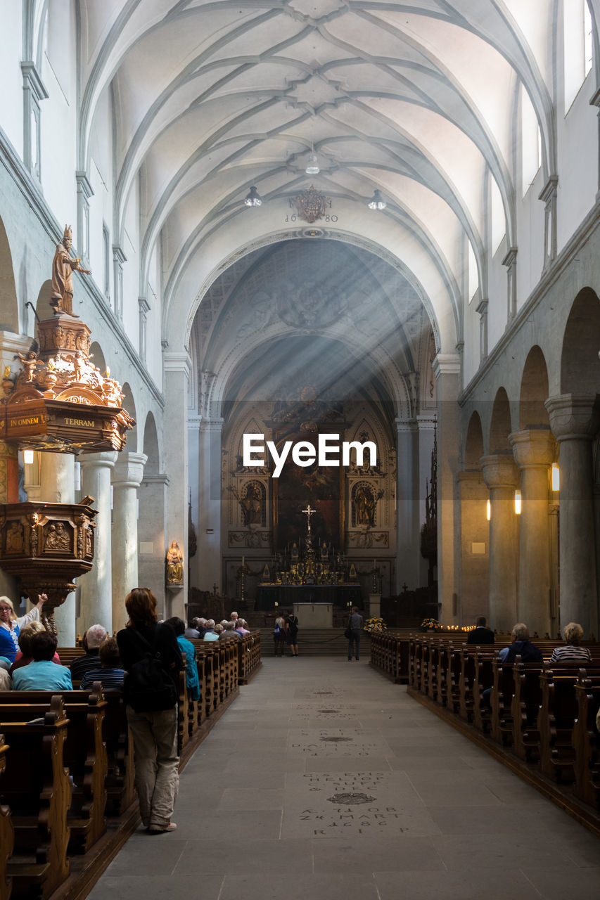 GROUP OF PEOPLE IN CHURCH