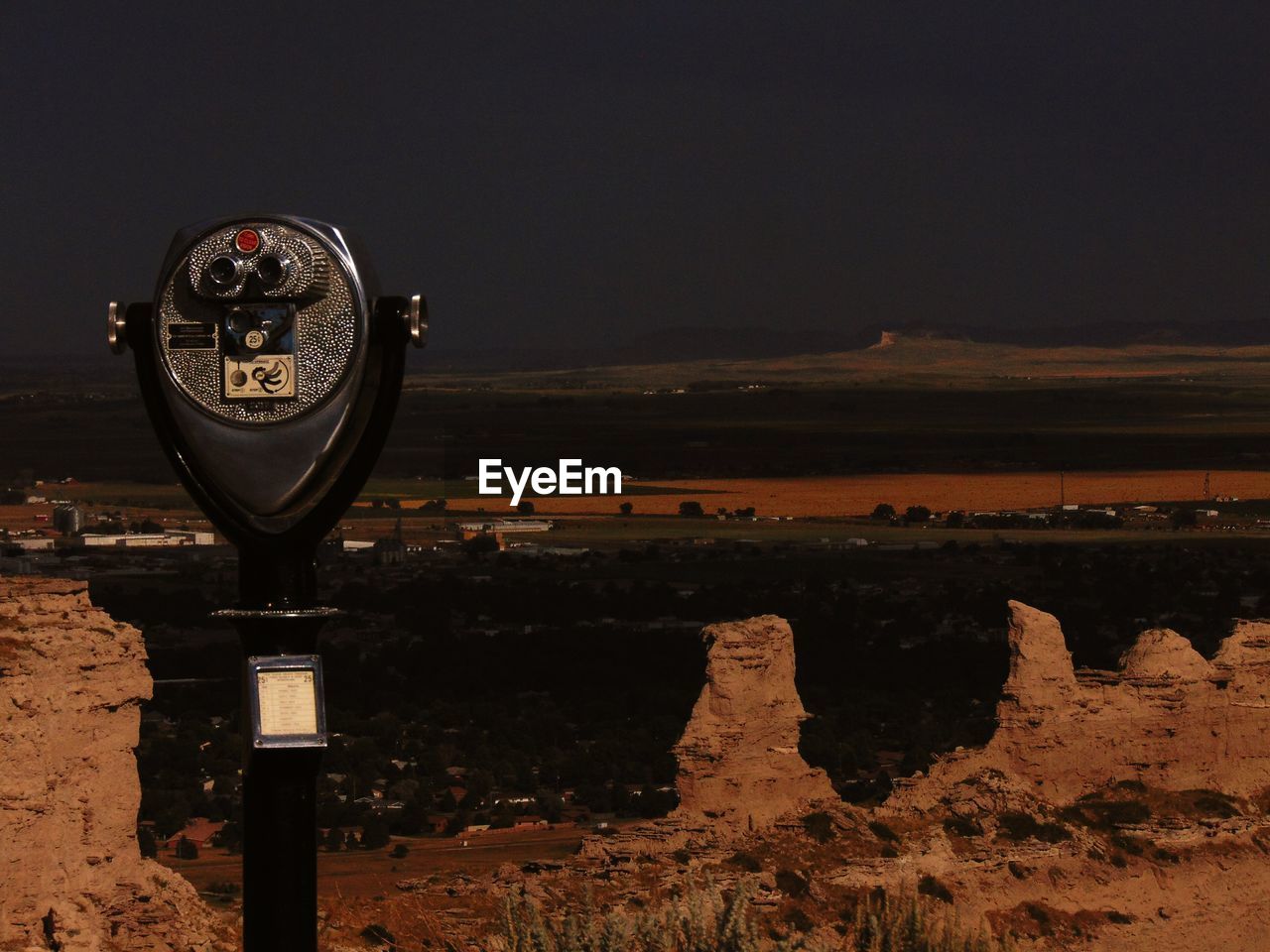 Coin-operated binoculars overlooking national park