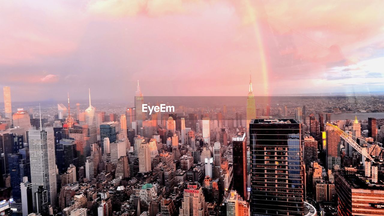 PANORAMIC VIEW OF BUILDINGS AGAINST SKY