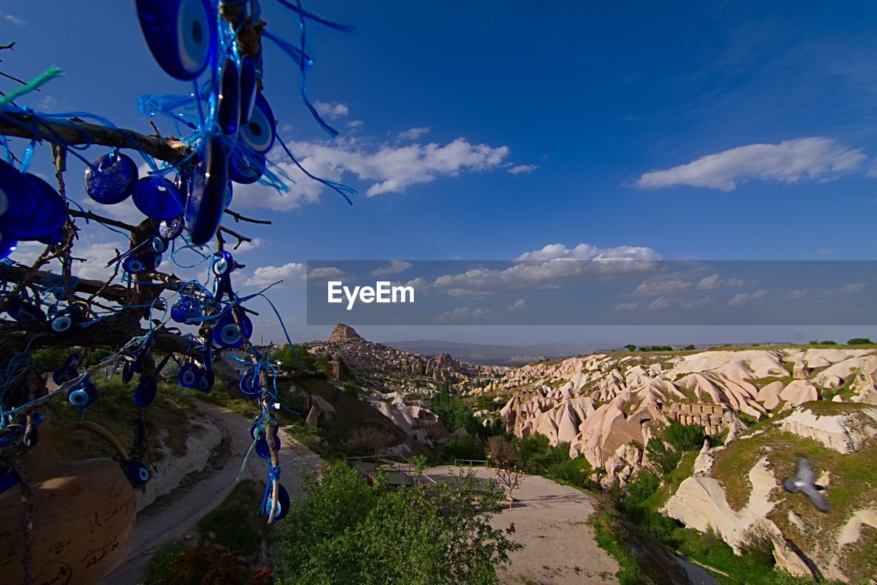 PANORAMIC VIEW OF LANDSCAPE AGAINST SKY