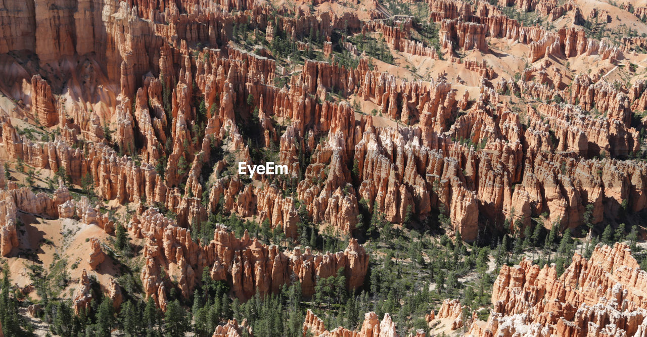 HIGH ANGLE VIEW OF ROCK