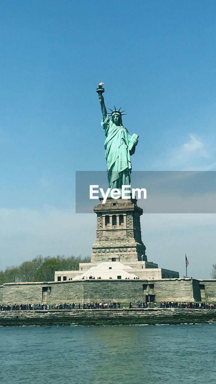 Statue of liberty against sky