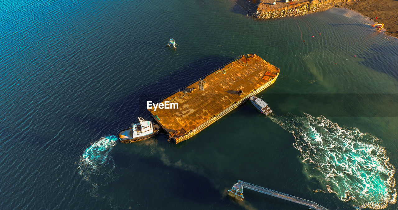 HIGH ANGLE VIEW OF SEA BY SHIP