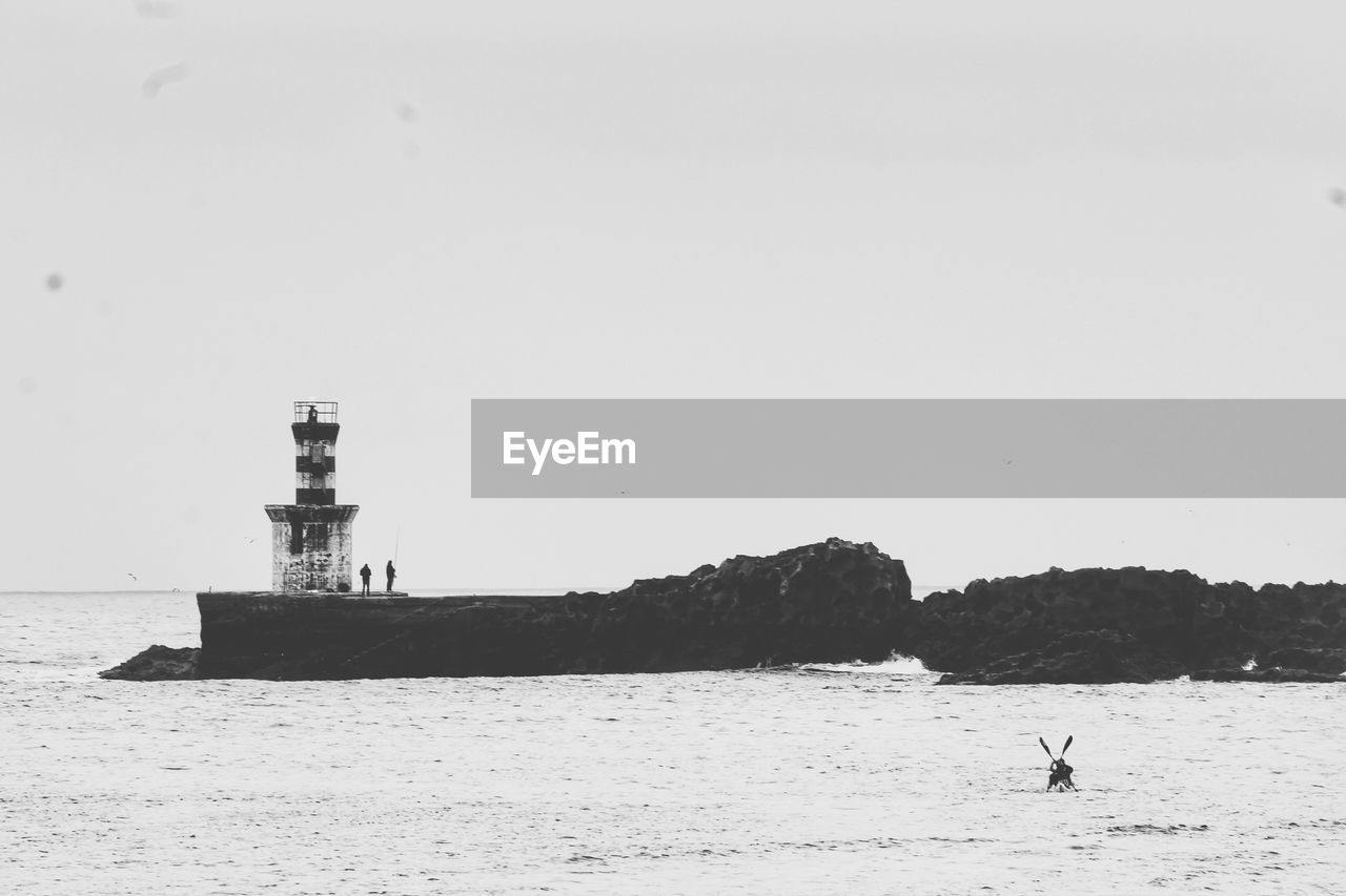 VIEW OF SEA AGAINST CLEAR SKY