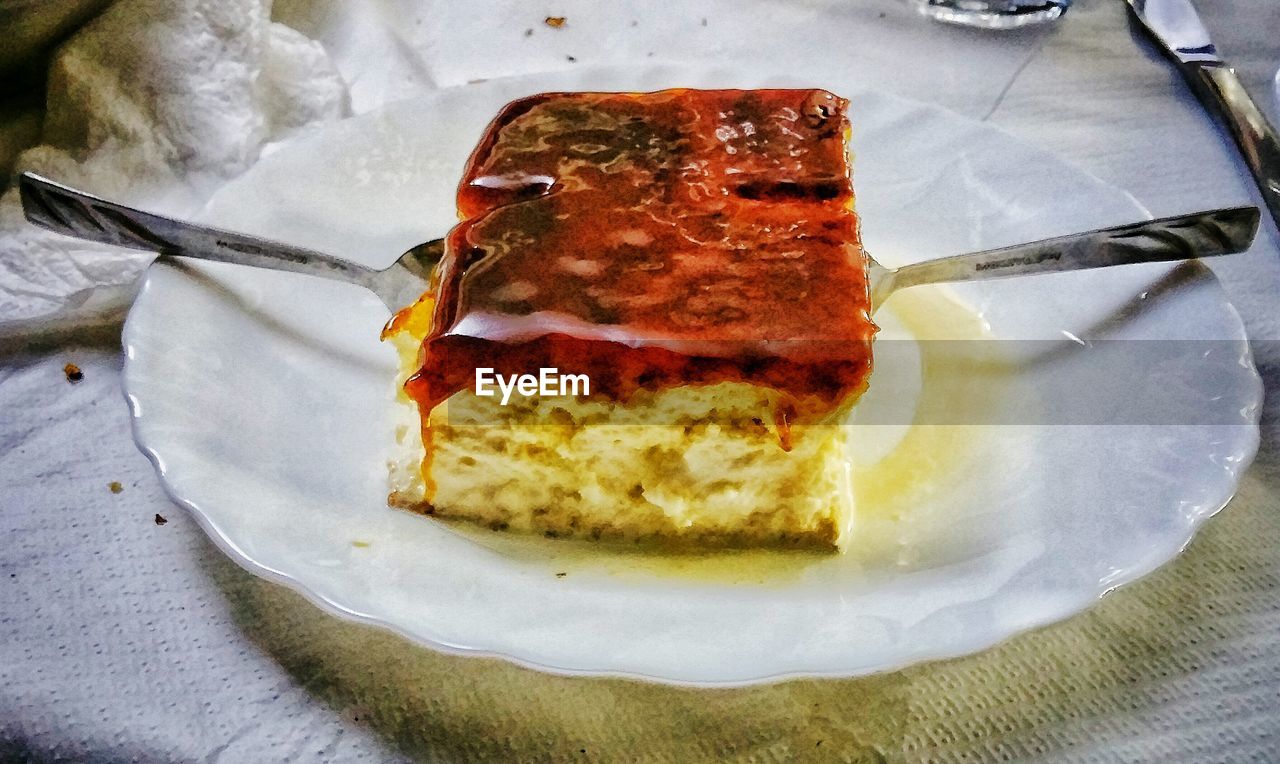 CLOSE-UP OF SERVED FOOD ON TABLE