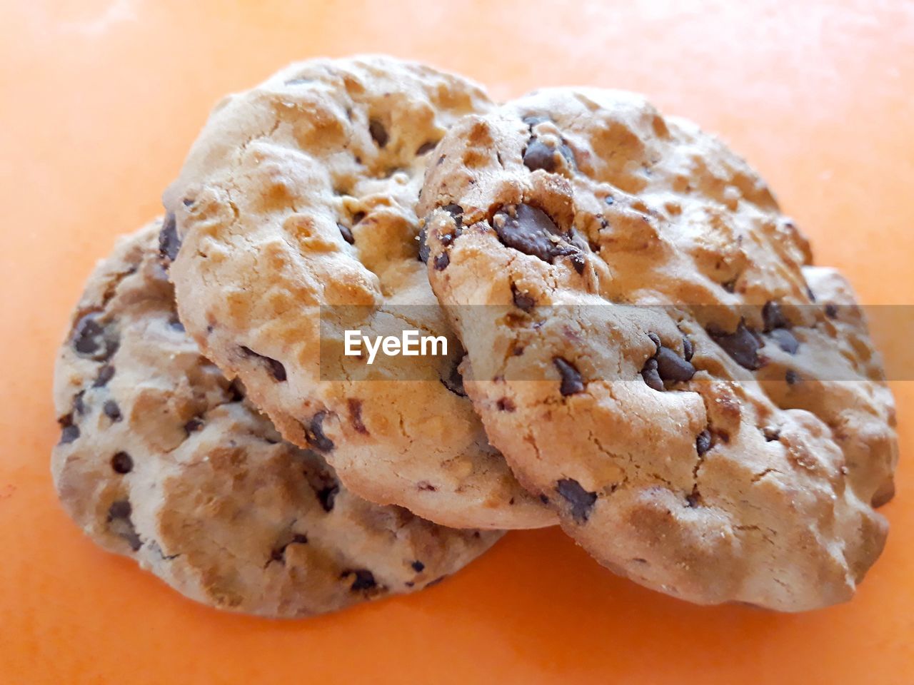 HIGH ANGLE VIEW OF COOKIES