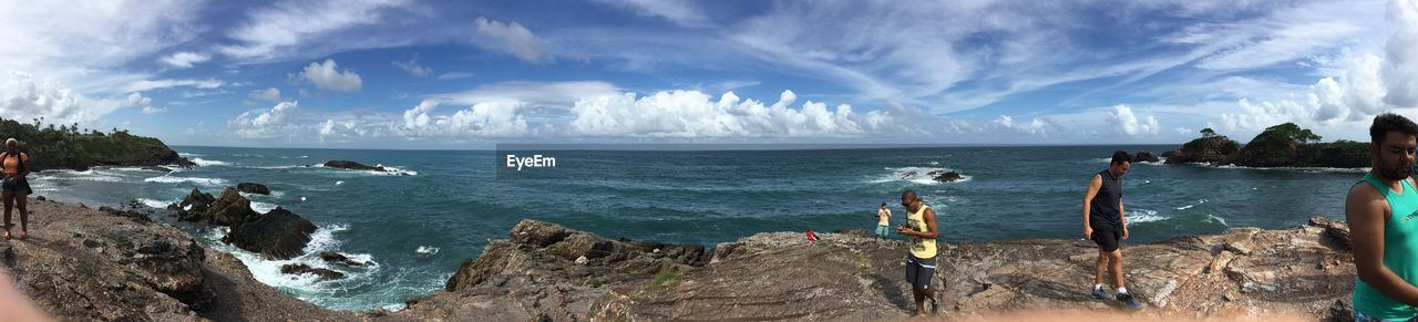 PANORAMIC VIEW OF SEA