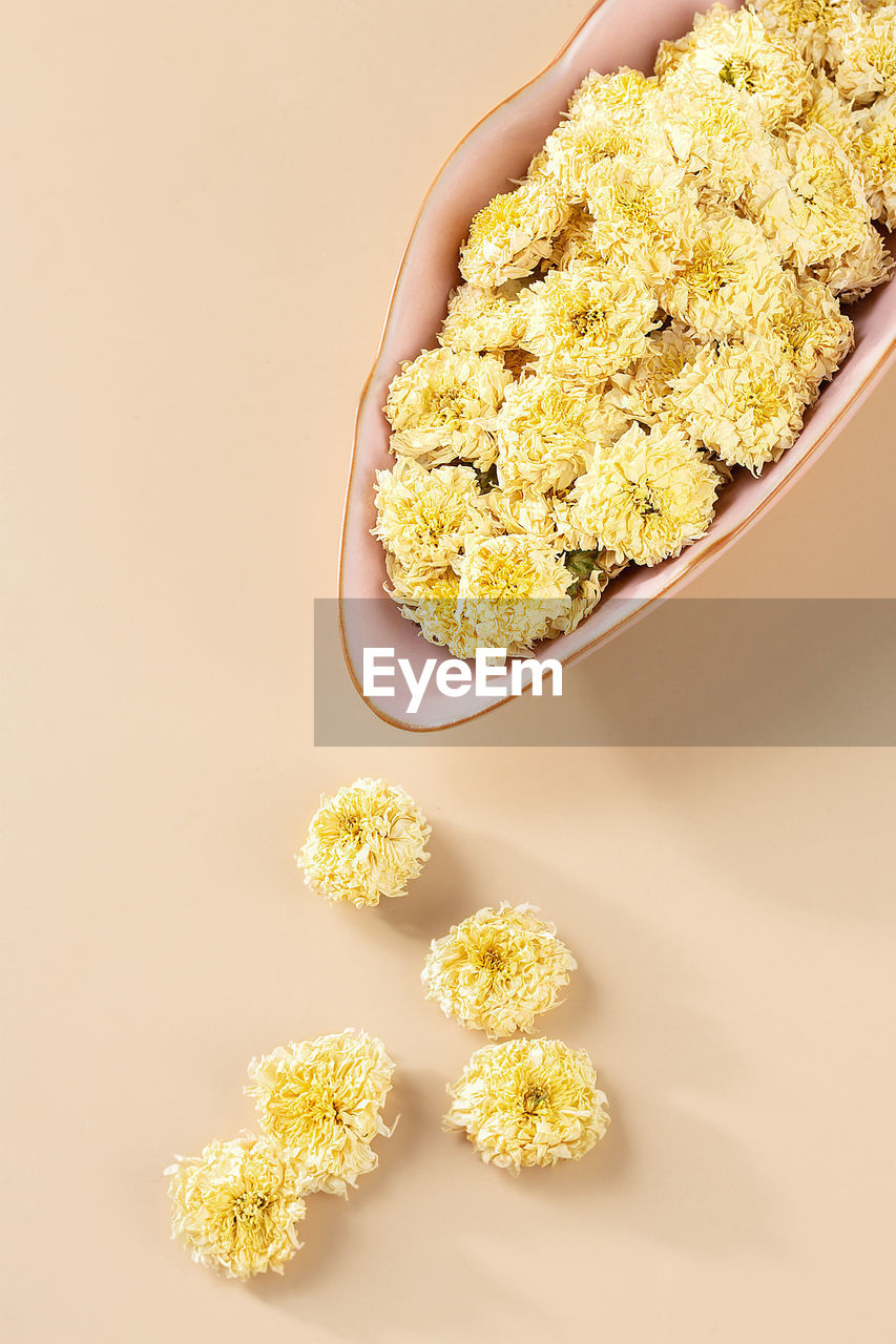 Chrysanthemum can be used as chrysanthemum tea and is also a traditional chinese medicine