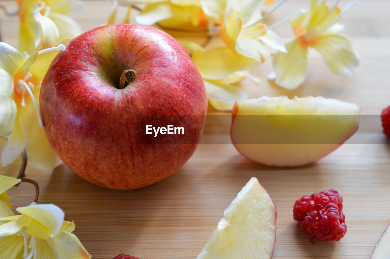 Close-up of apples on table