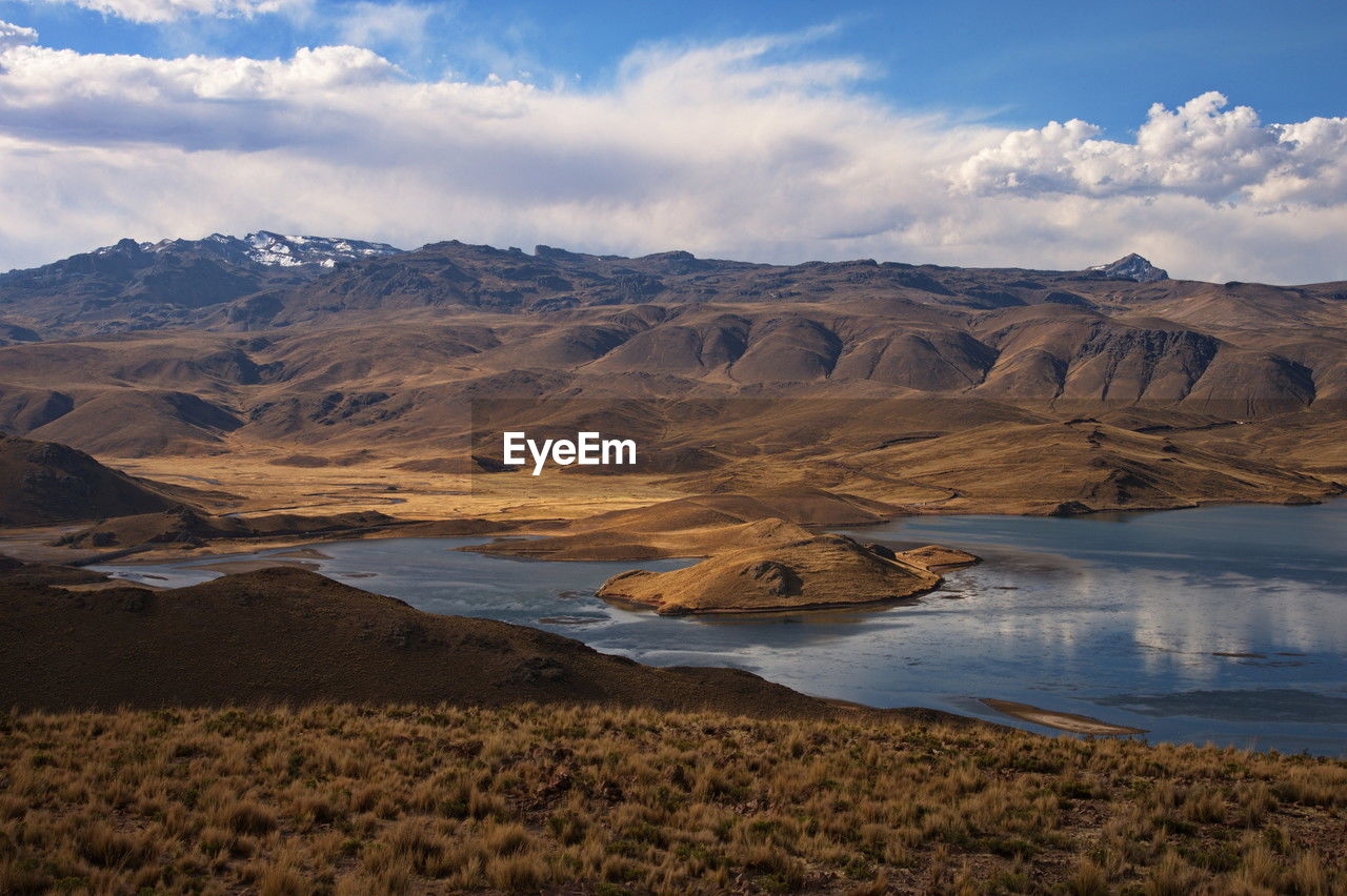 Laguna lagunillas - one of the highest lakes on the andean plateau
