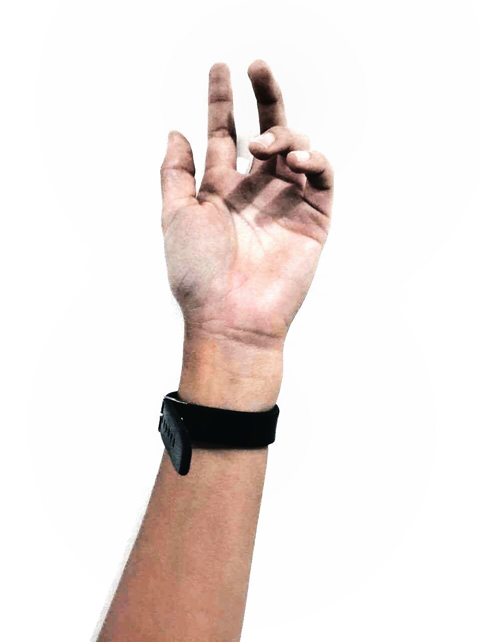 CROPPED IMAGE OF HAND