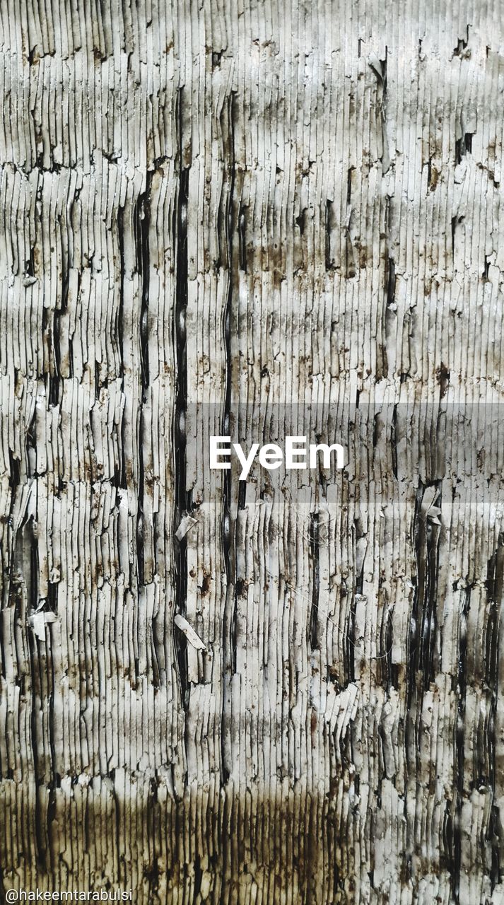 full frame, backgrounds, wood, wall, pattern, textured, no people, trunk, day, close-up, outdoors, wall - building feature