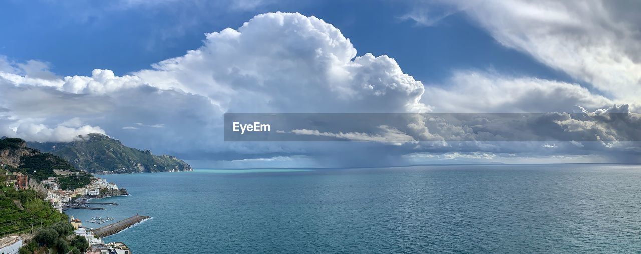 Panoramic view of sea against sky