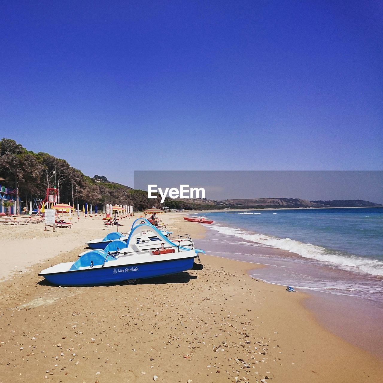 VIEW OF BEACH AGAINST SKY