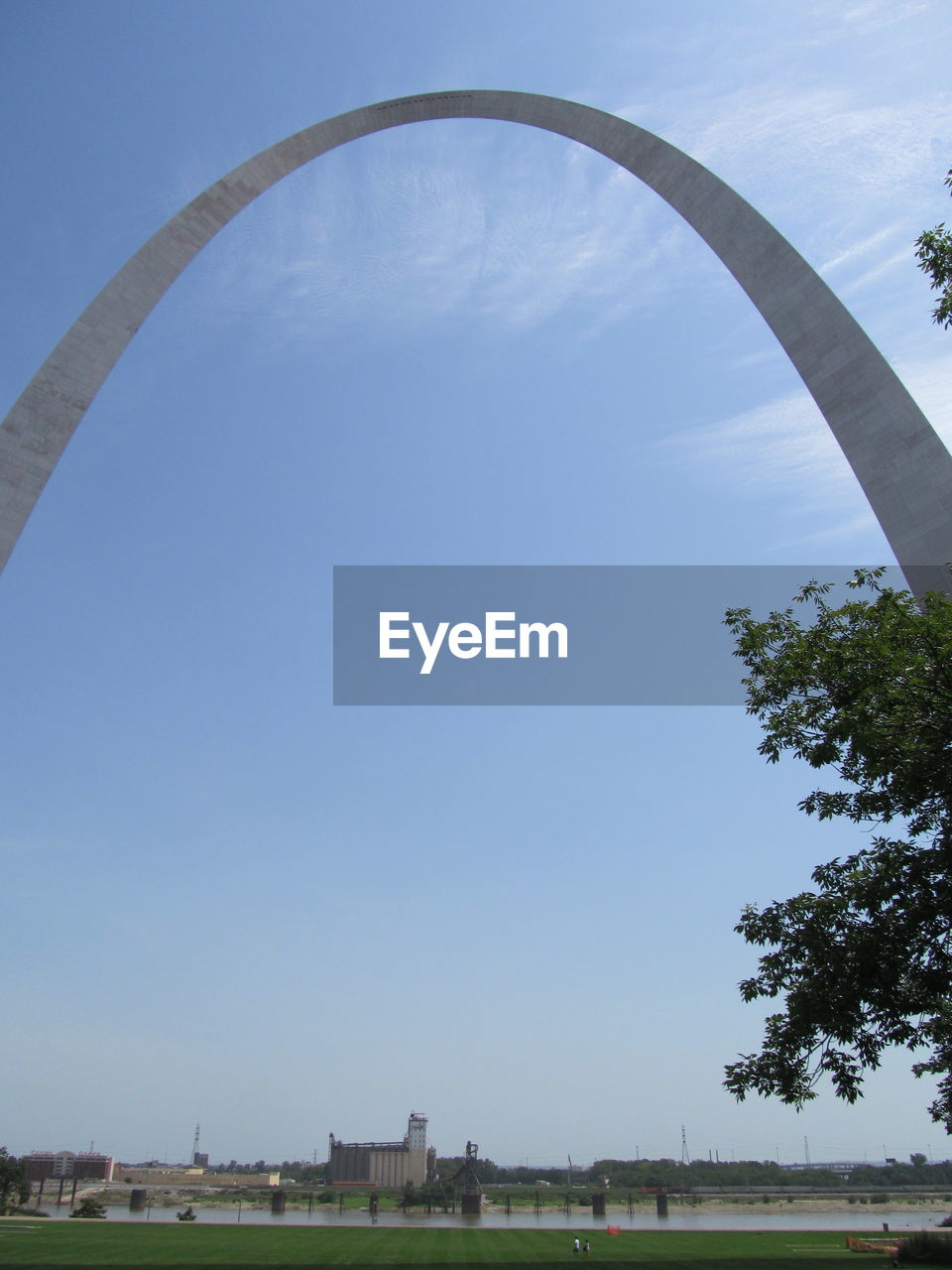 Low angle view of gateway arch against sky
