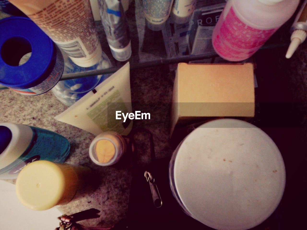 HIGH ANGLE VIEW OF VARIOUS FOOD