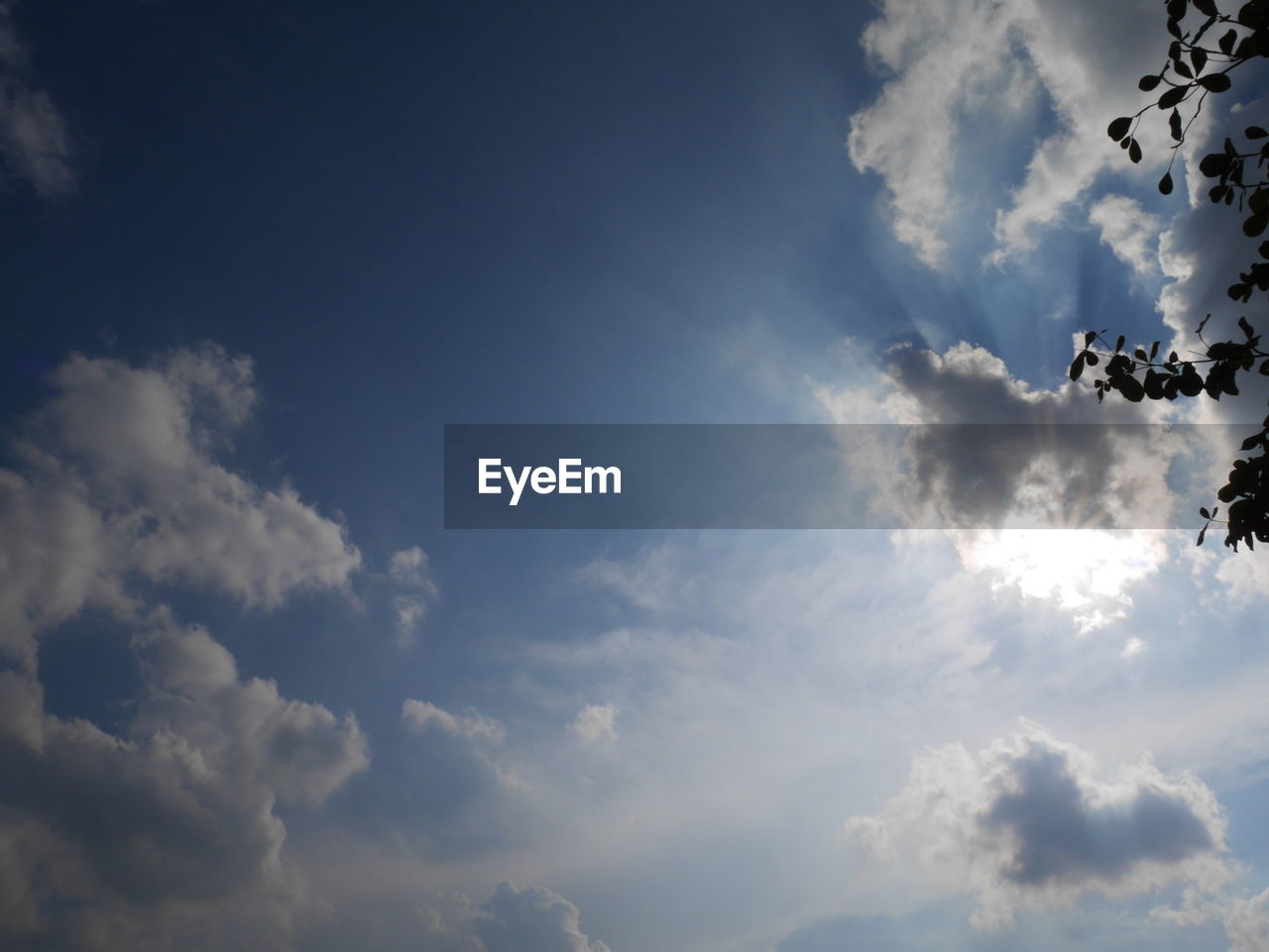 LOW ANGLE VIEW OF SKY AND CLOUDS