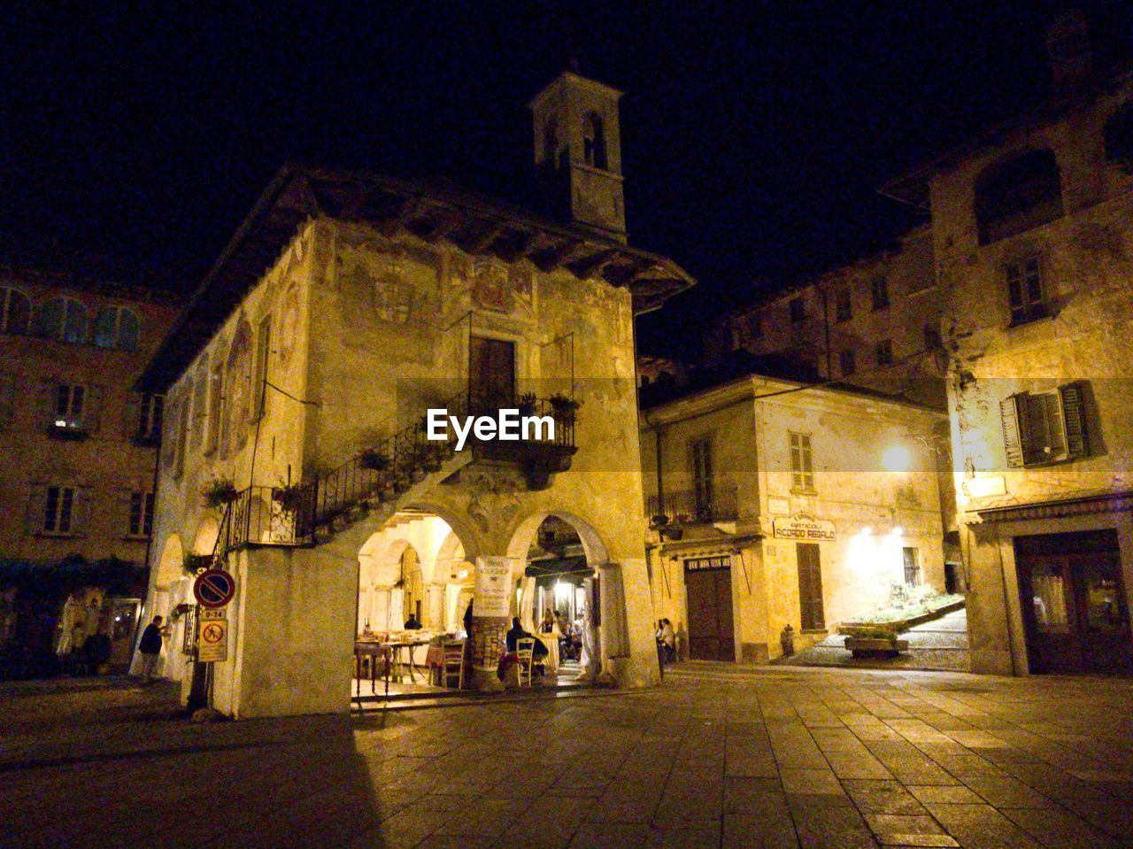 ILLUMINATED BUILDING AT NIGHT