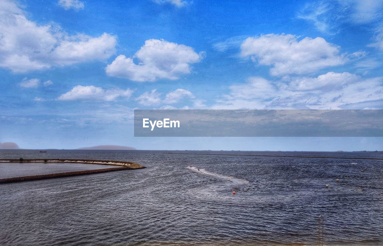 VIEW OF SEA AGAINST SKY