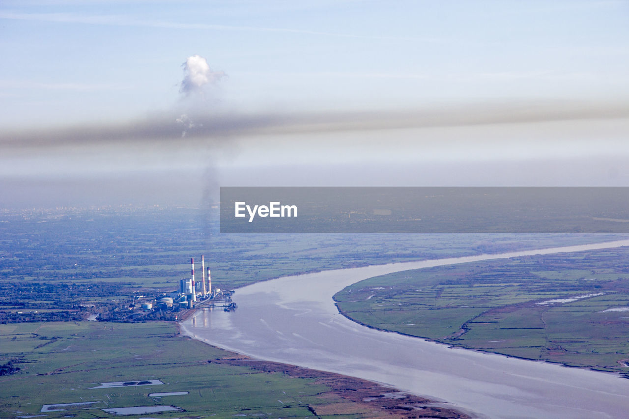 PANORAMIC SHOT OF SEA AGAINST SKY