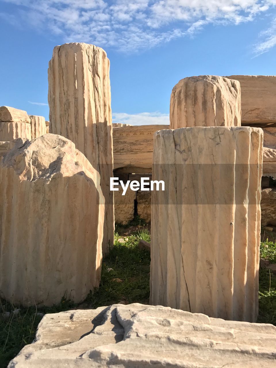 VIEW OF OLD RUIN BUILDING