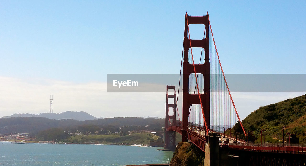 VIEW OF GOLDEN GATE BRIDGE OVER BAY