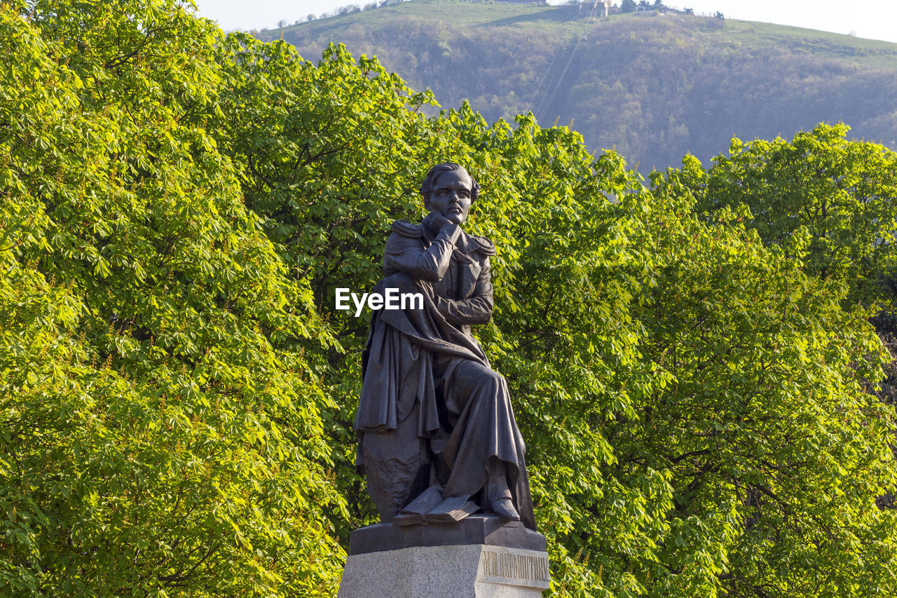 The best in the russian monument to poet mikhail yurievich lermontov in pyatigorsk,russia 