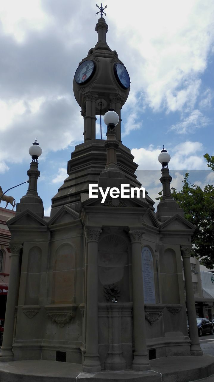 LOW ANGLE VIEW OF CLOUDY SKY