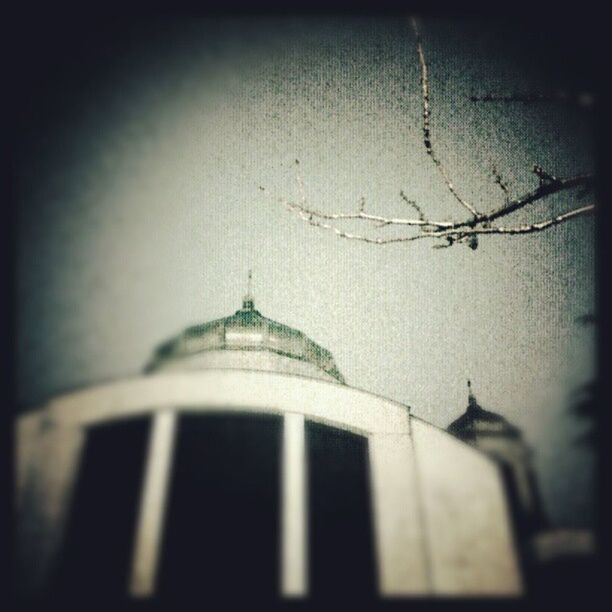 LOW ANGLE VIEW OF TEMPLE AGAINST SKY