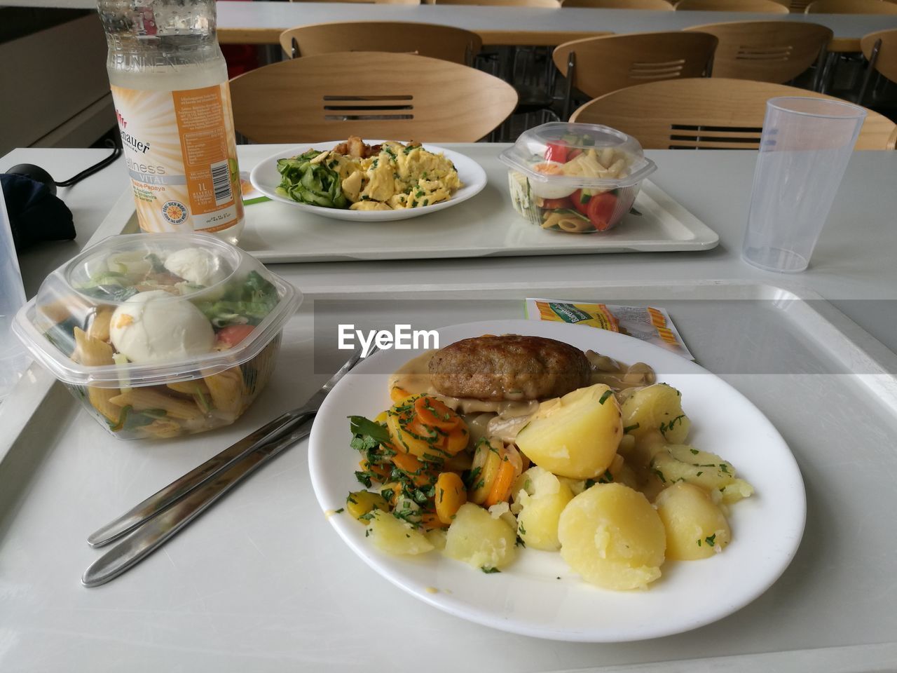 HIGH ANGLE VIEW OF MEAL SERVED IN PLATE