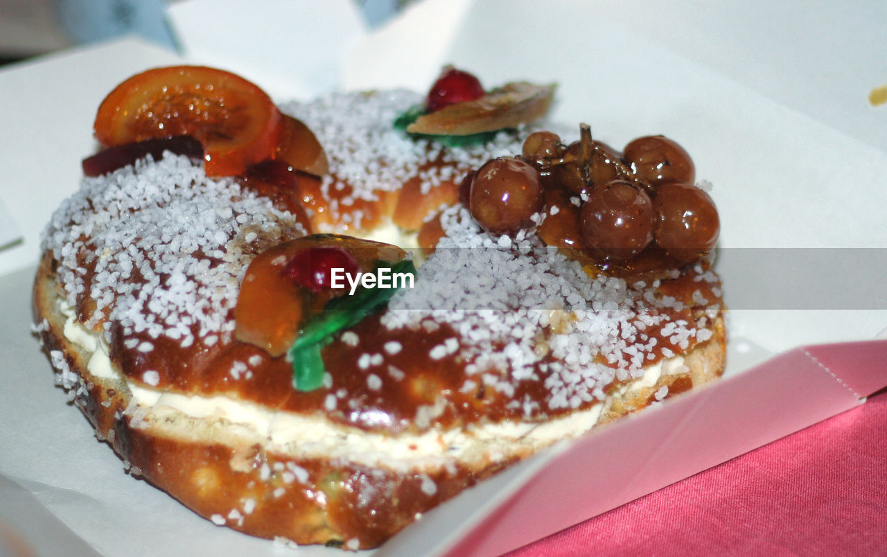 CLOSE-UP OF DESSERT ON PLATE