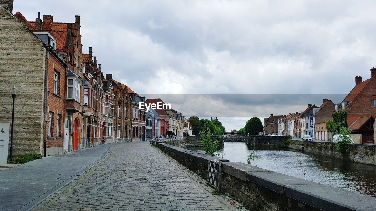 Panoramic view of city against sky