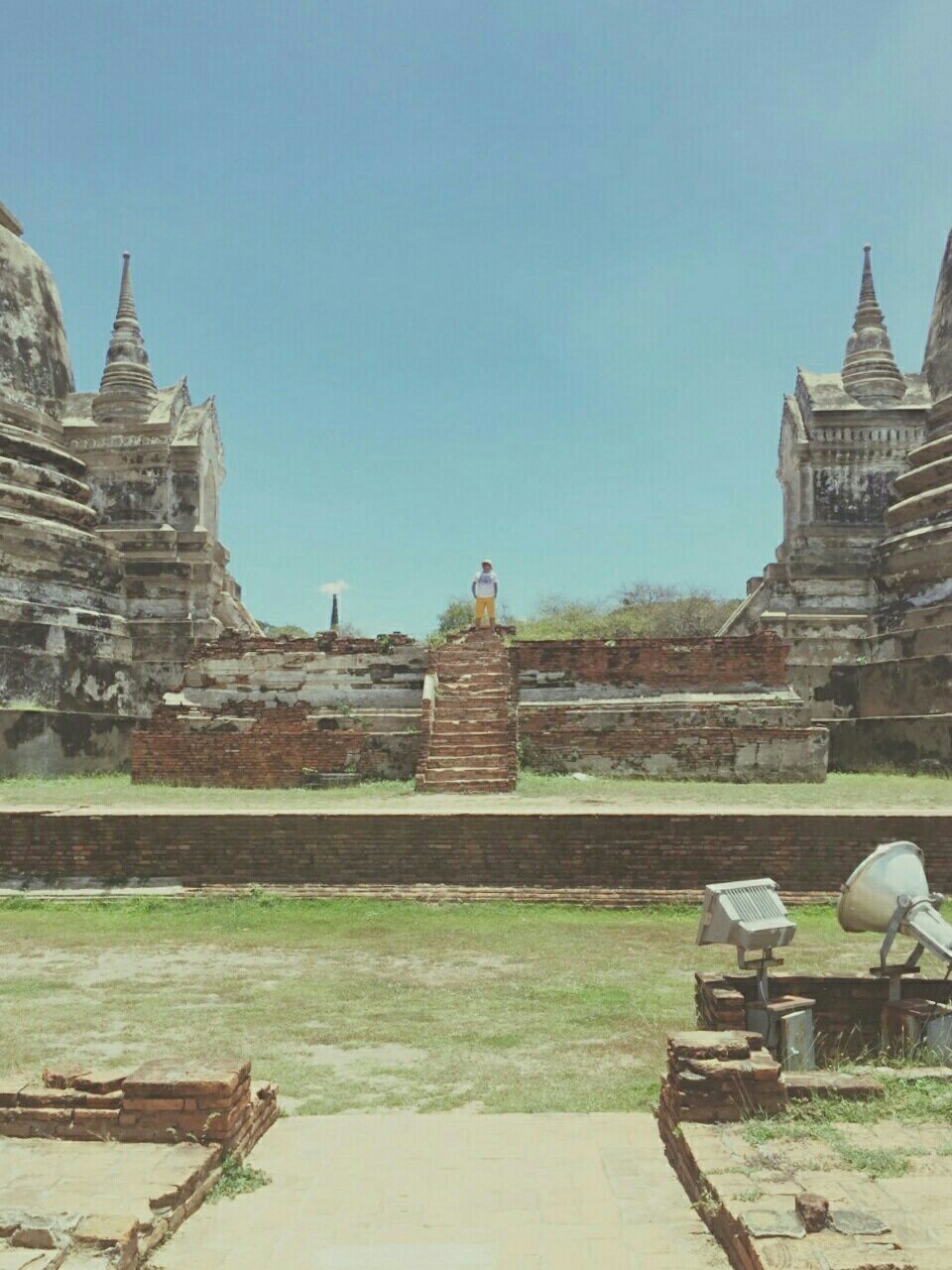 RUINS OF OLD RUIN AGAINST CLEAR SKY