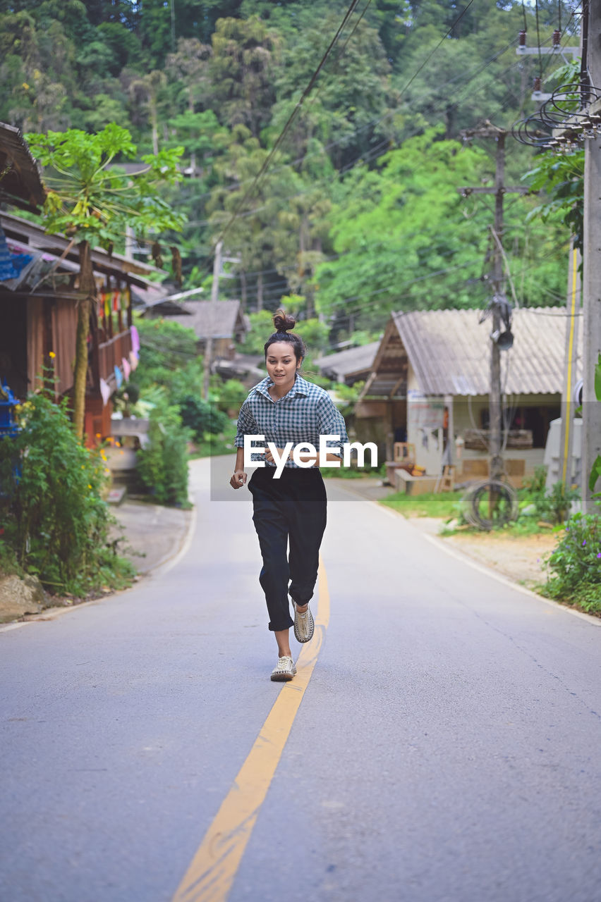 Series photo young woman run and play in joyful emotion