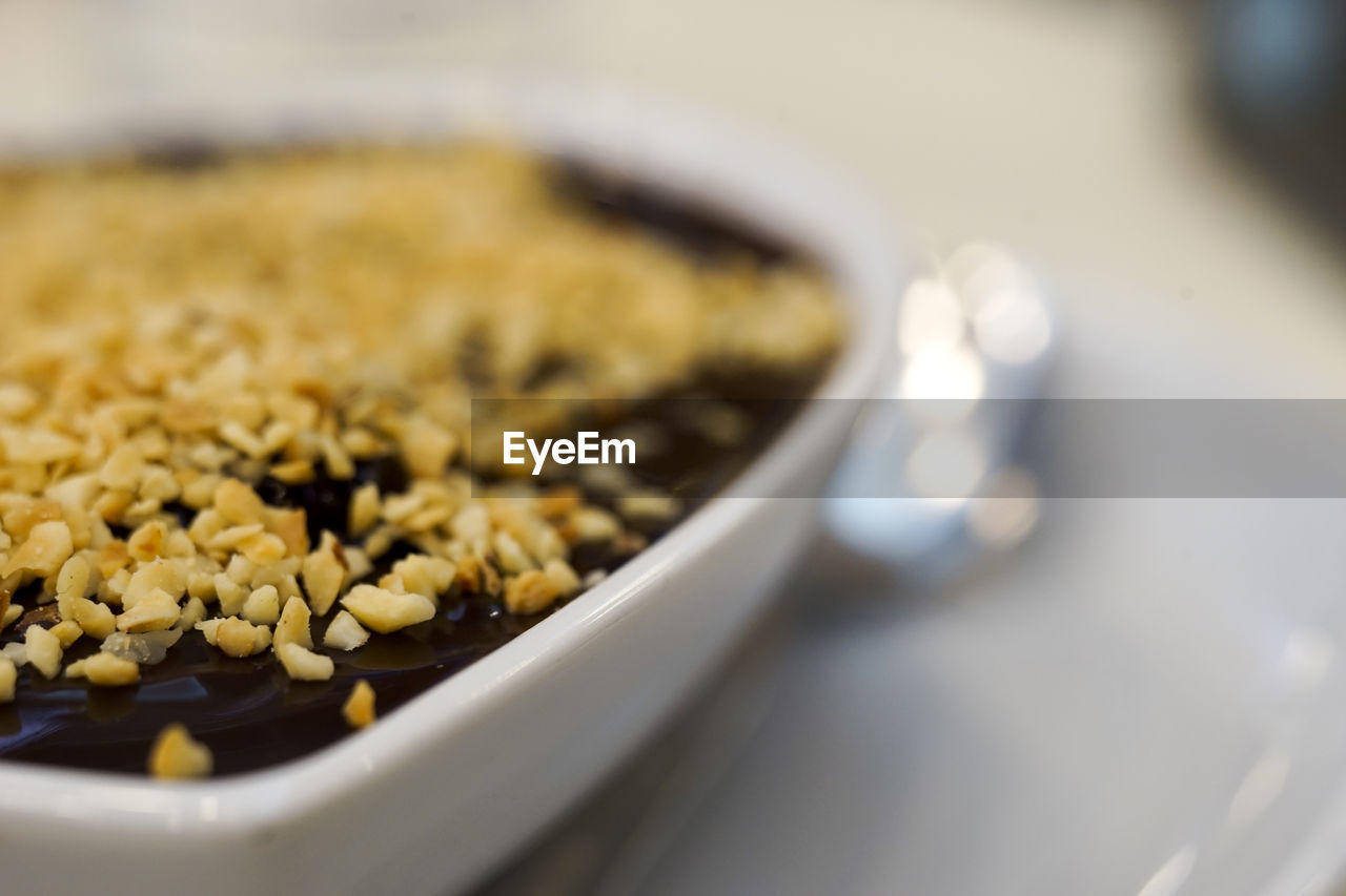 CLOSE-UP OF FOOD ON TABLE