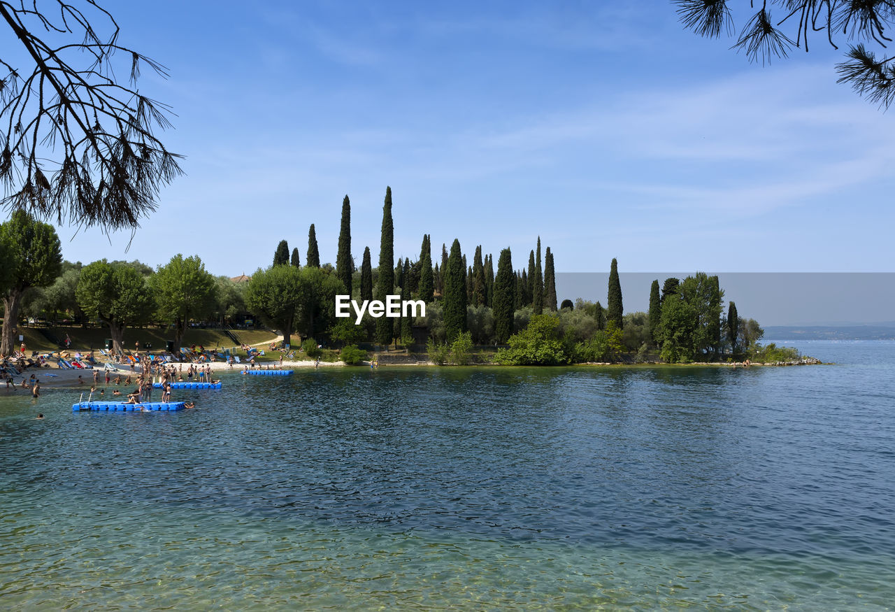 VIEW OF LAKE AGAINST SKY