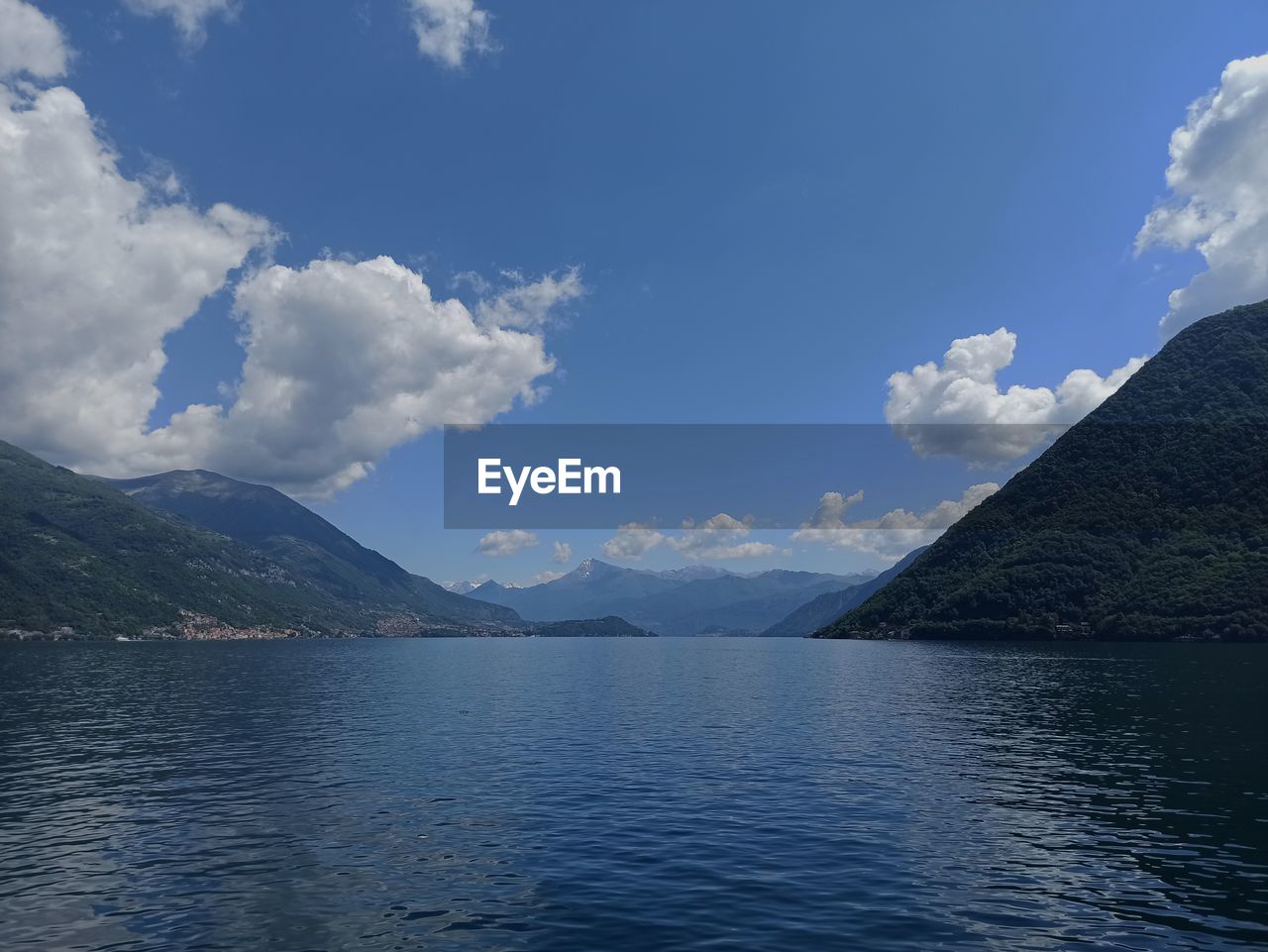 PANORAMIC VIEW OF LAKE AGAINST SKY