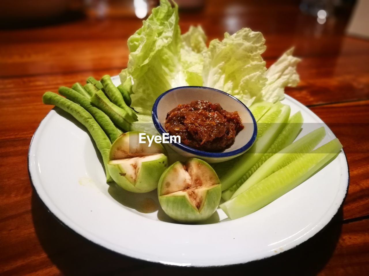 CLOSE-UP OF SERVED FOOD ON TABLE