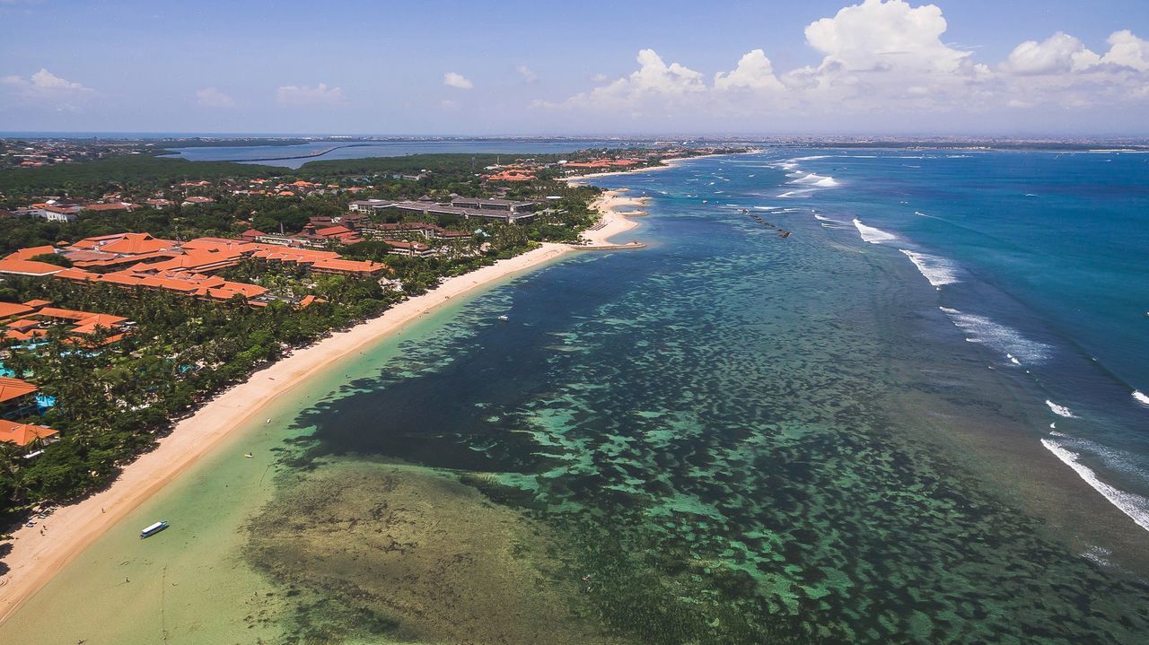 PANORAMIC SHOT OF SEA AGAINST SKY